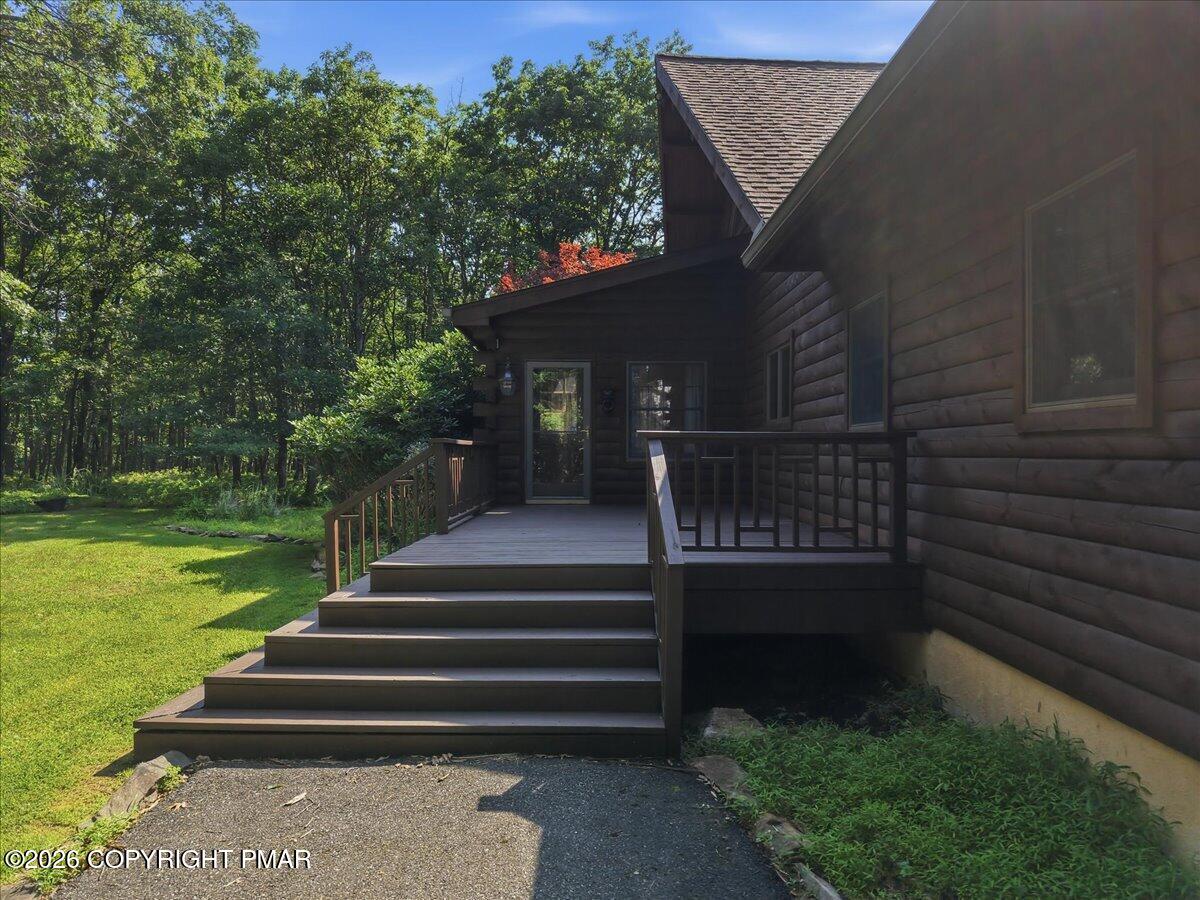 14 East Point Road Kunkletown, PA 18058 - Photo 5 of 90 010-068_dji_fly_20260723_095824_0451_178