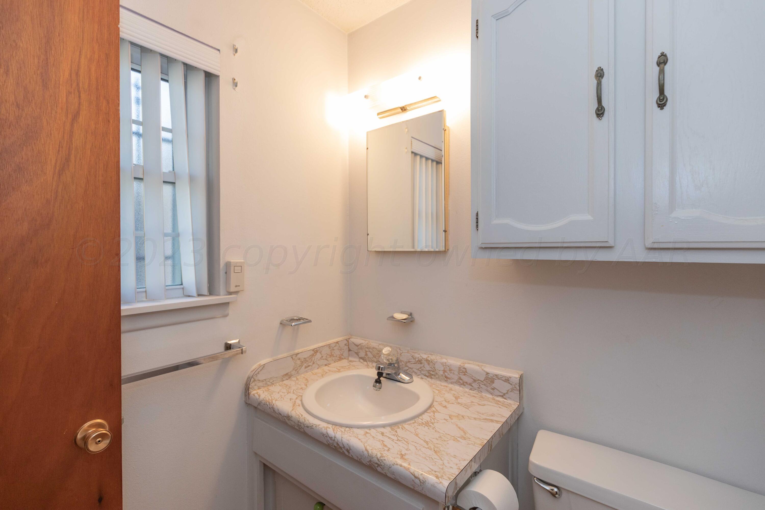 2819 Armand Street Amarillo, TX 79110 - Photo 23 of 42 MASTER BATH VIEW 3