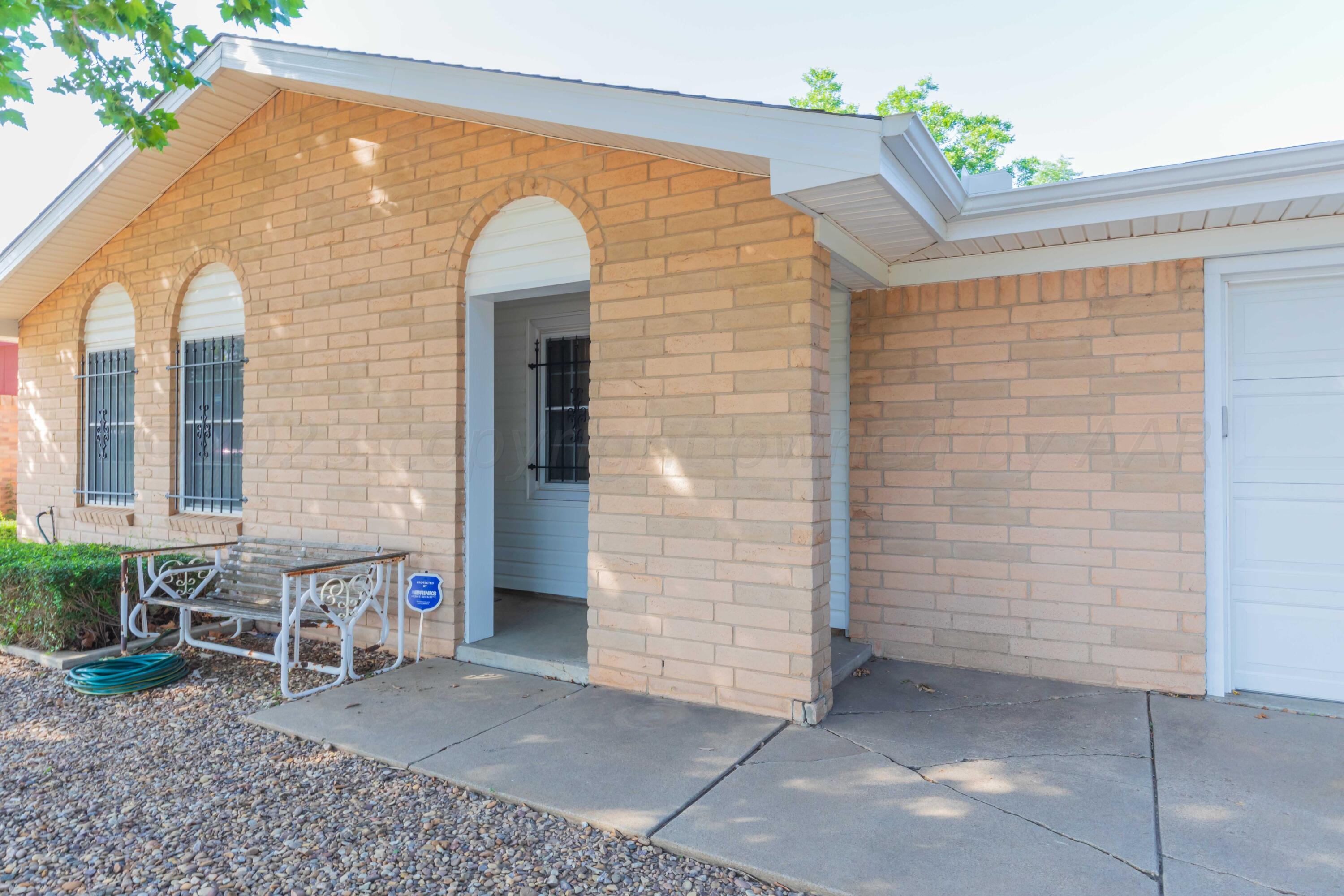 2819 Armand Street Amarillo, TX 79110 - Photo 4 of 42 FRONT VIEW 4