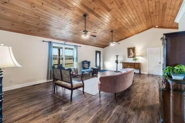 $635,000 | 1535 Hughes Lake Road Southeast, Cleveland, TN 37323