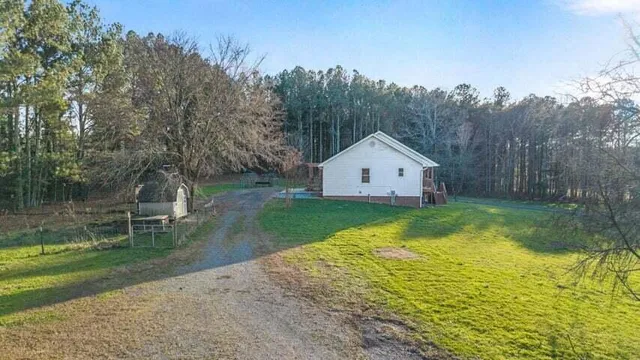 $635,000 | 1535 Hughes Lake Road Southeast, Cleveland, TN 37323