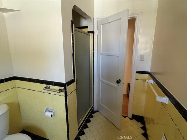 $3,300 | 1012 South 2nd Street, Alhambra, CA 91801