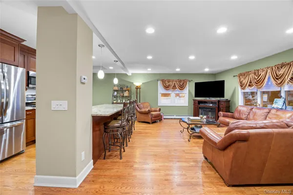 $819,000 | 2632 Montauk Avenue, Merrick, NY 11566