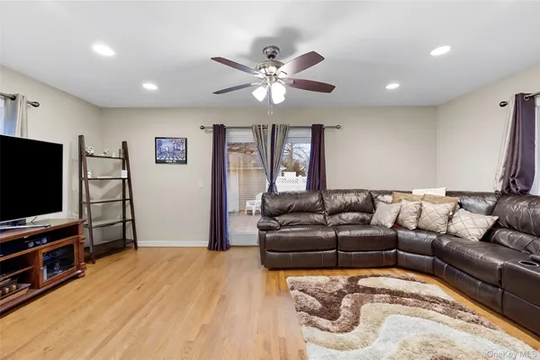 $819,000 | 2632 Montauk Avenue, Merrick, NY 11566