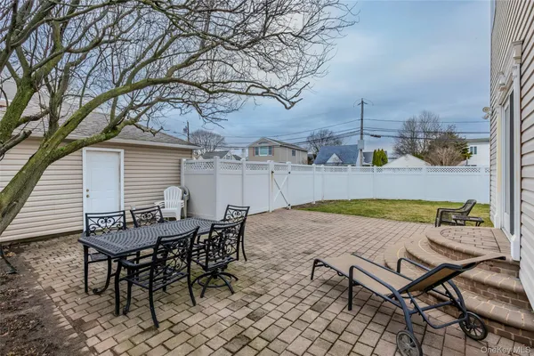 $819,000 | 2632 Montauk Avenue, Merrick, NY 11566