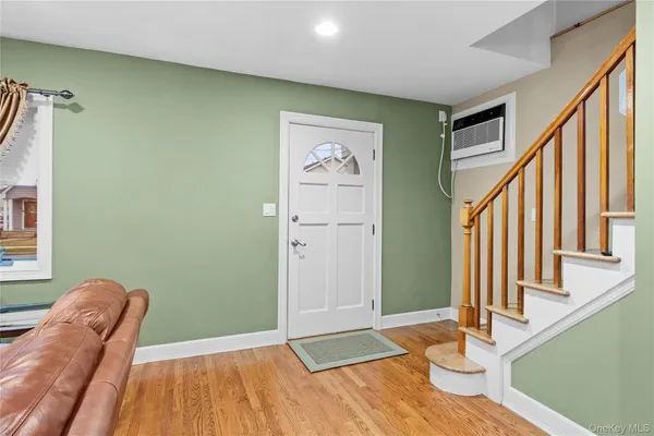 $819,000 | 2632 Montauk Avenue, Merrick, NY 11566