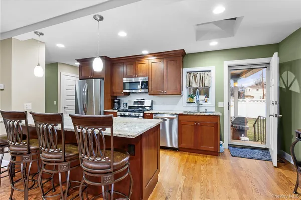 $819,000 | 2632 Montauk Avenue, Merrick, NY 11566