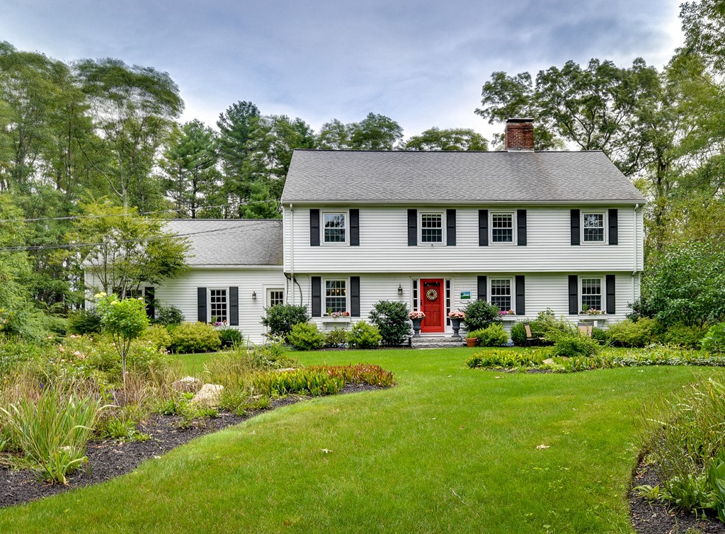 14 Wood Road Sherborn, MA 01770 - Photo 1 of 29 Gallery Image 1