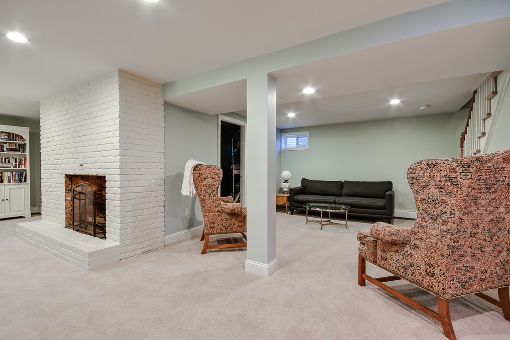 14 Wood Road Sherborn, MA 01770 - Photo 24 of 29 Gallery Image 24