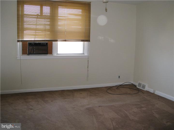 7104 Souder Street Philadelphia, PA 19149 - Photo 10 of 13 Bedroom - Main