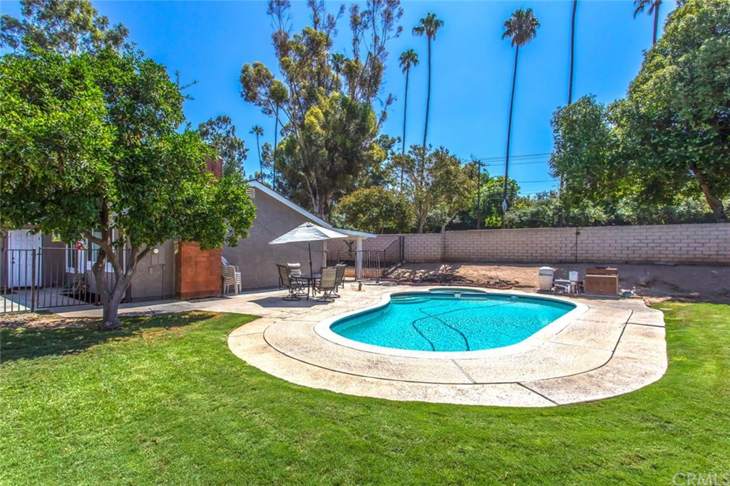 2745 Westridge Road Riverside, CA 92506 - Photo 21 of 29