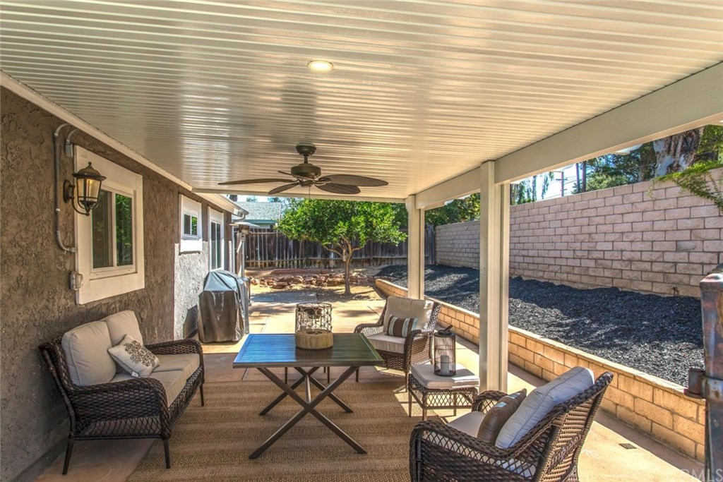 2745 Westridge Road Riverside, CA 92506 - Photo 23 of 29
