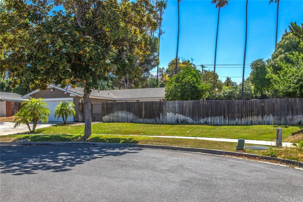2745 Westridge Road Riverside, CA 92506 - Photo 27 of 29