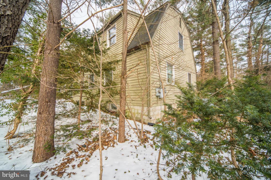 2720 Fiddlers Green Road Lancaster, PA 17601 - Photo 5 of 10 Gallery Image 5