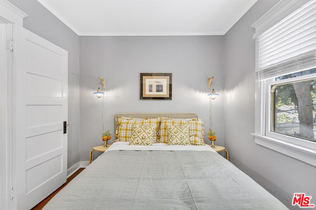 313 Museum Drive Los Angeles, CA 90065 - Photo 23 of 43 a view of workspace