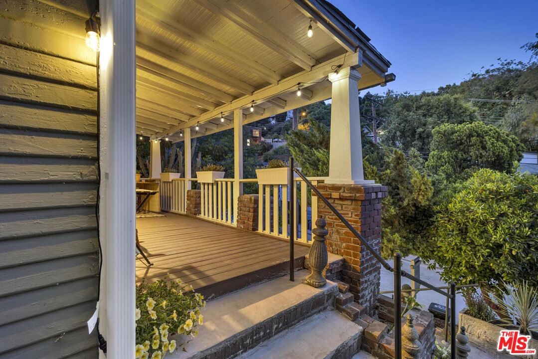 313 Museum Drive Los Angeles, CA 90065 - Photo 40 of 43 a view of a balcony with chairs