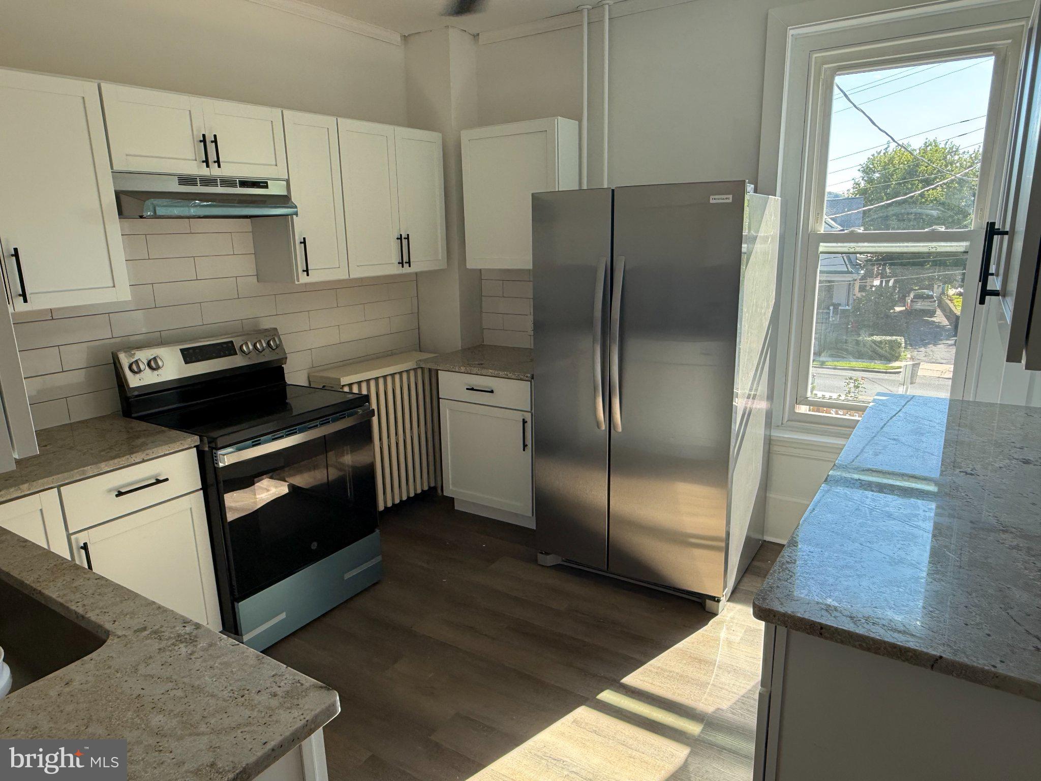 223 Friedensburg Road Reading, PA 19606 - Photo 12 of 29 Kitchen