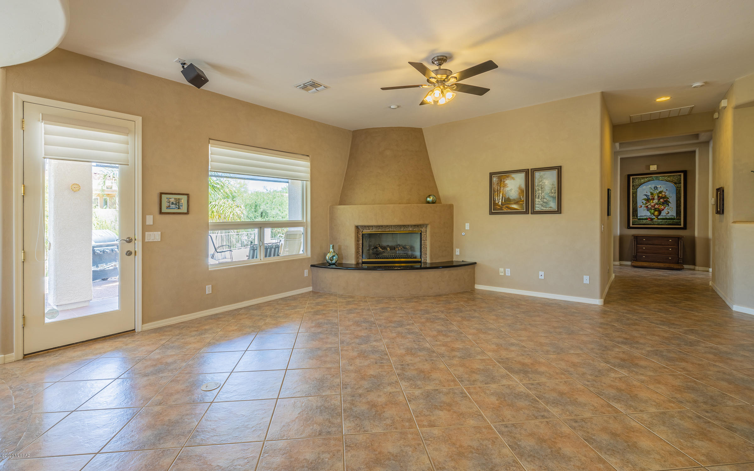 12691 North Rock Creek Road Tucson, AZ 85755 - Photo 8 of 39
