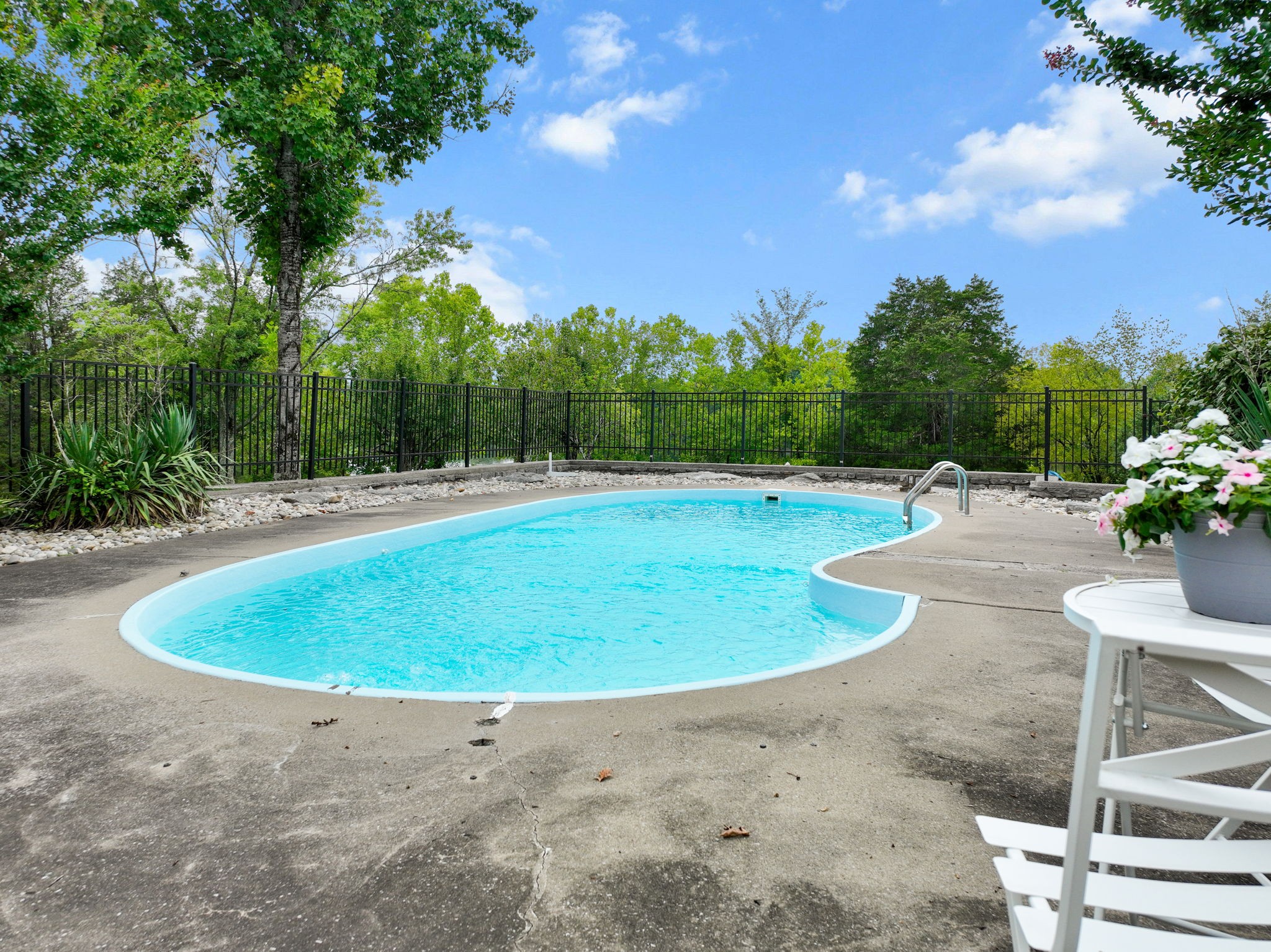 3443 Mann Road Lebanon, TN 37087 - Photo 15 of 55 a view of outdoor space and tree
