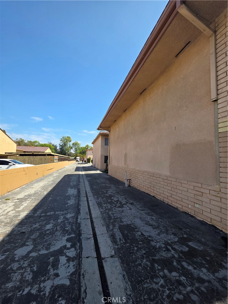 4681 Arlington, Unit 23 Riverside, CA 92504 - Photo 5 of 6