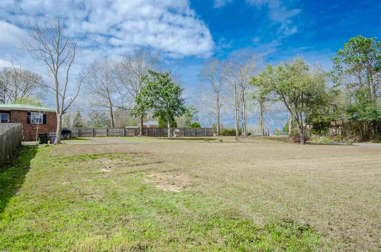 1301 Williams Ditch Road Cantonment, FL 32533 - Photo 38 of 45