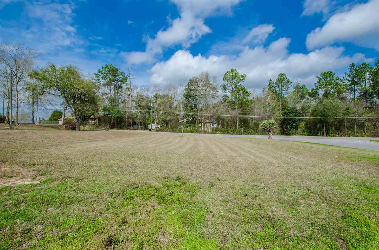 1301 Williams Ditch Road Cantonment, FL 32533 - Photo 39 of 45
