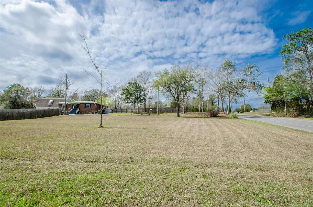 1301 Williams Ditch Road Cantonment, FL 32533 - Photo 40 of 45