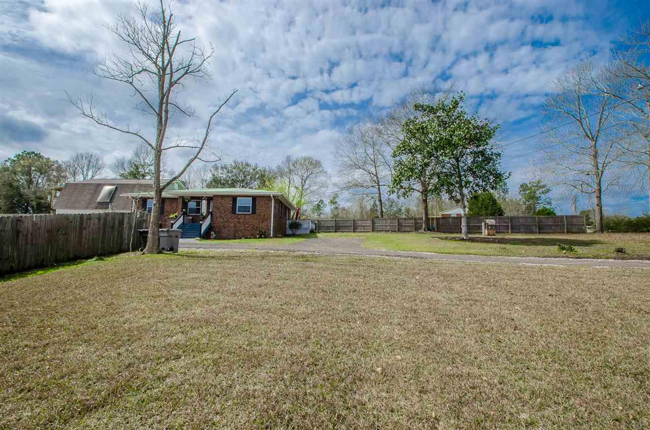 1301 Williams Ditch Road Cantonment, FL 32533 - Photo 41 of 45