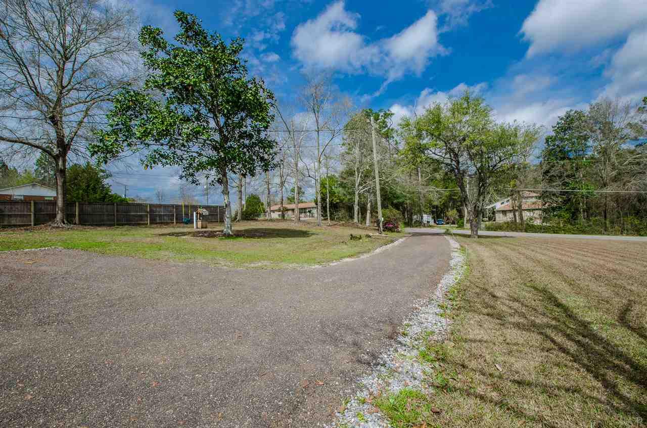 1301 Williams Ditch Road Cantonment, FL 32533 - Photo 44 of 45