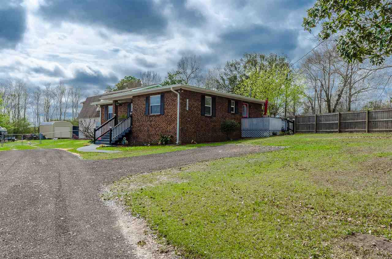 1301 Williams Ditch Road Cantonment, FL 32533 - Photo 5 of 45