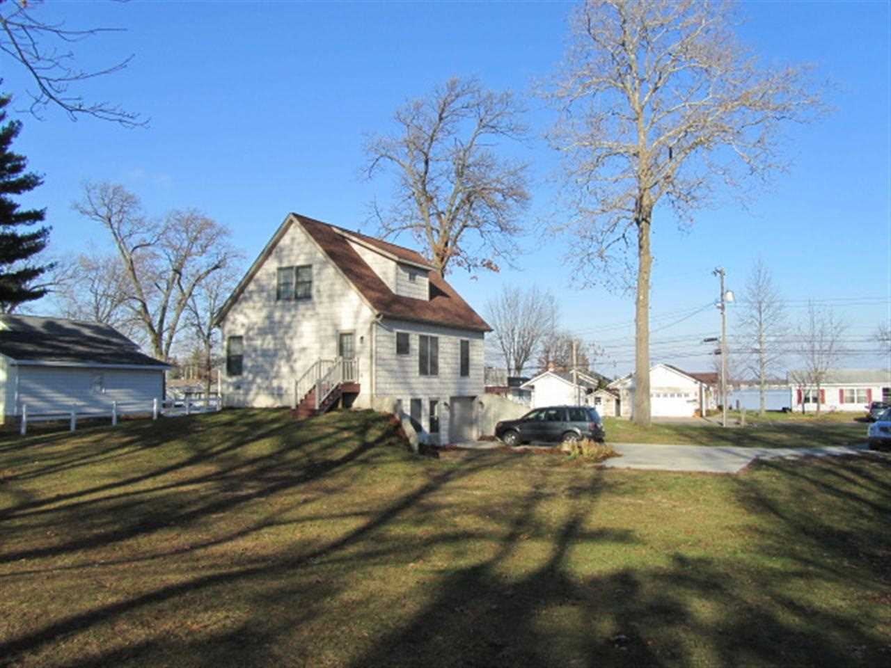 2206 Westside Road Rochester, IN 46975 - Photo 3 of 10