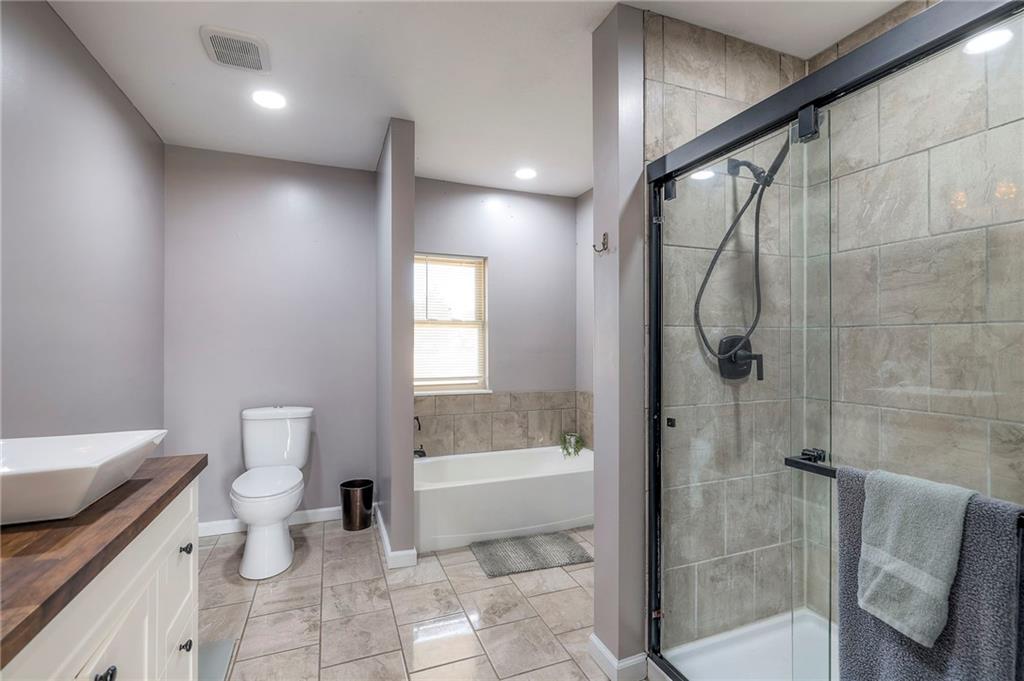 720 Southwest 800th Road Chilhowee, MO 64733 - Photo 21 of 64