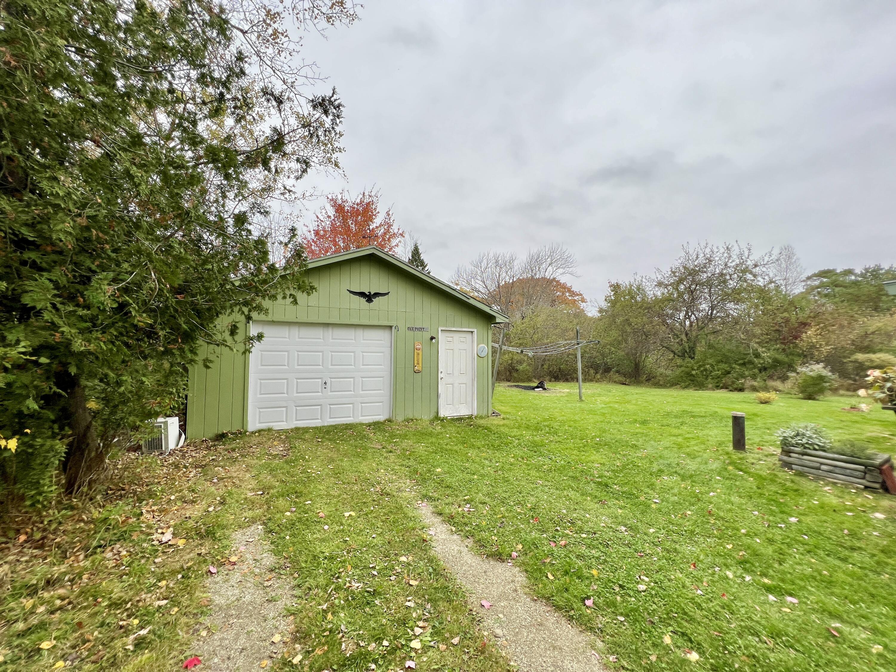 735 Oak Point Road Trenton, ME 04605 - Photo 21 of 30 Garage