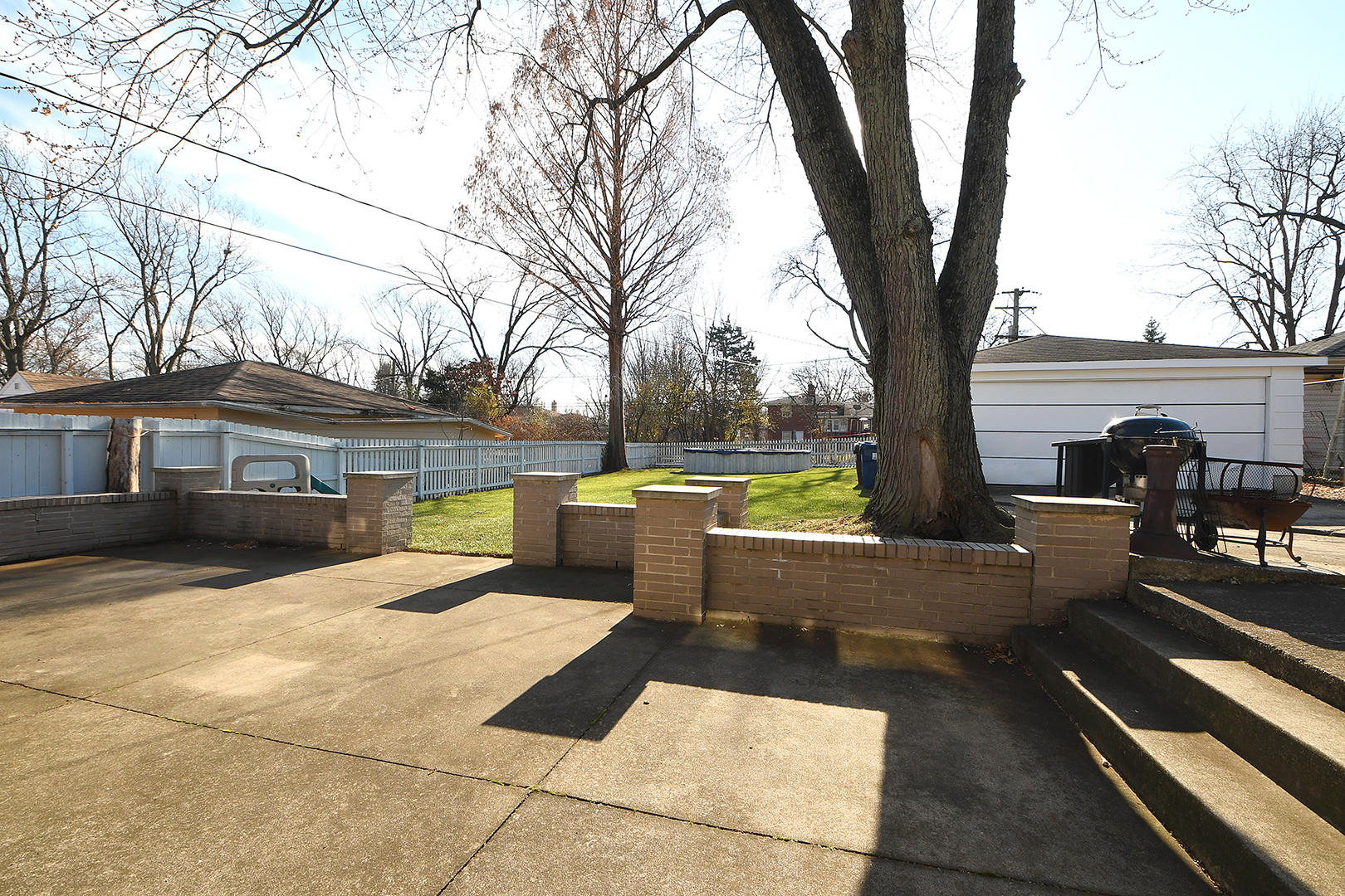 1423 Hillview Road Homewood, IL 60430 - Photo 18 of 23 a view of outdoor space yard and patio
