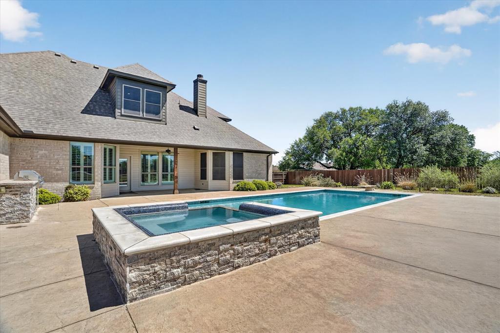 2000 Adams Lane South Azle, TX 76020 - Photo 4 of 38