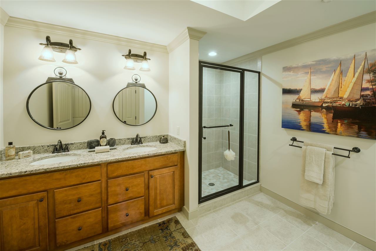616 Scenic Road, Unit 201 Laconia, NH 03246 - Photo 6 of 27 Gallery Image 6