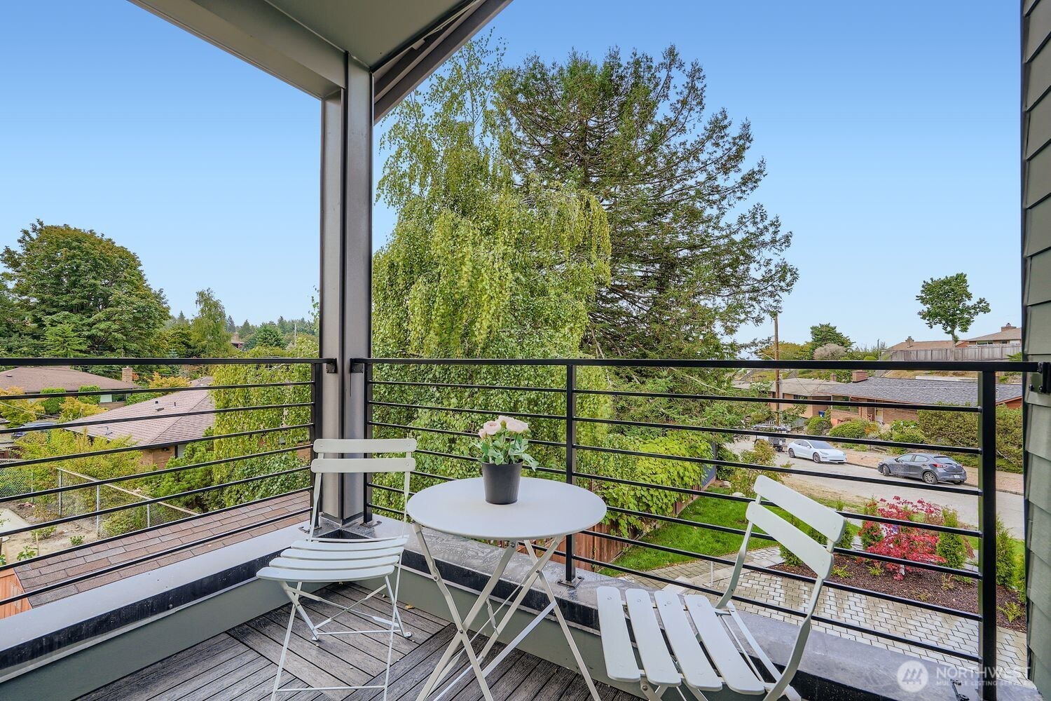 8810 41st Avenue Southwest Seattle, WA 98136 - Photo 18 of 38