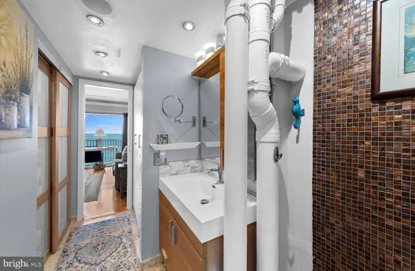 $745,000 | 307 South Boardwalk, Unit 605, Rehoboth Beach, DE 19971