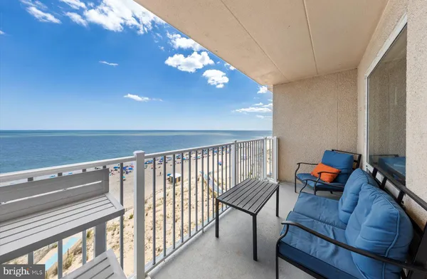$745,000 | 307 South Boardwalk, Unit 605, Rehoboth Beach, DE 19971