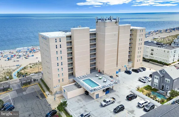 $745,000 | 307 South Boardwalk, Unit 605, Rehoboth Beach, DE 19971