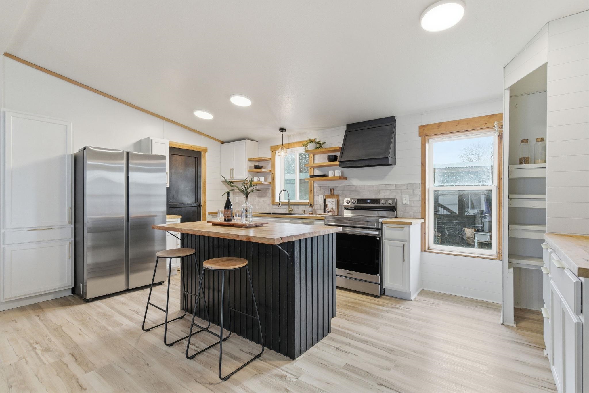 11705 North Wilson Street, Unit D28 Mead, WA 99021 - Photo 11 of 42