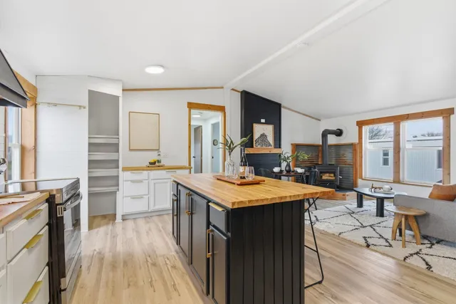 $129,500 | 11705 North Wilson Street, Unit D28, Mead, WA 99021