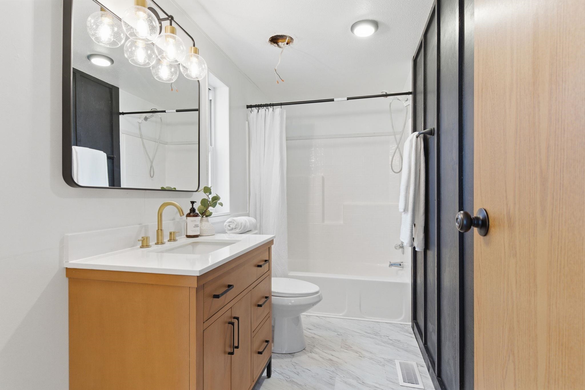 11705 North Wilson Street, Unit D28 Mead, WA 99021 - Photo 22 of 42