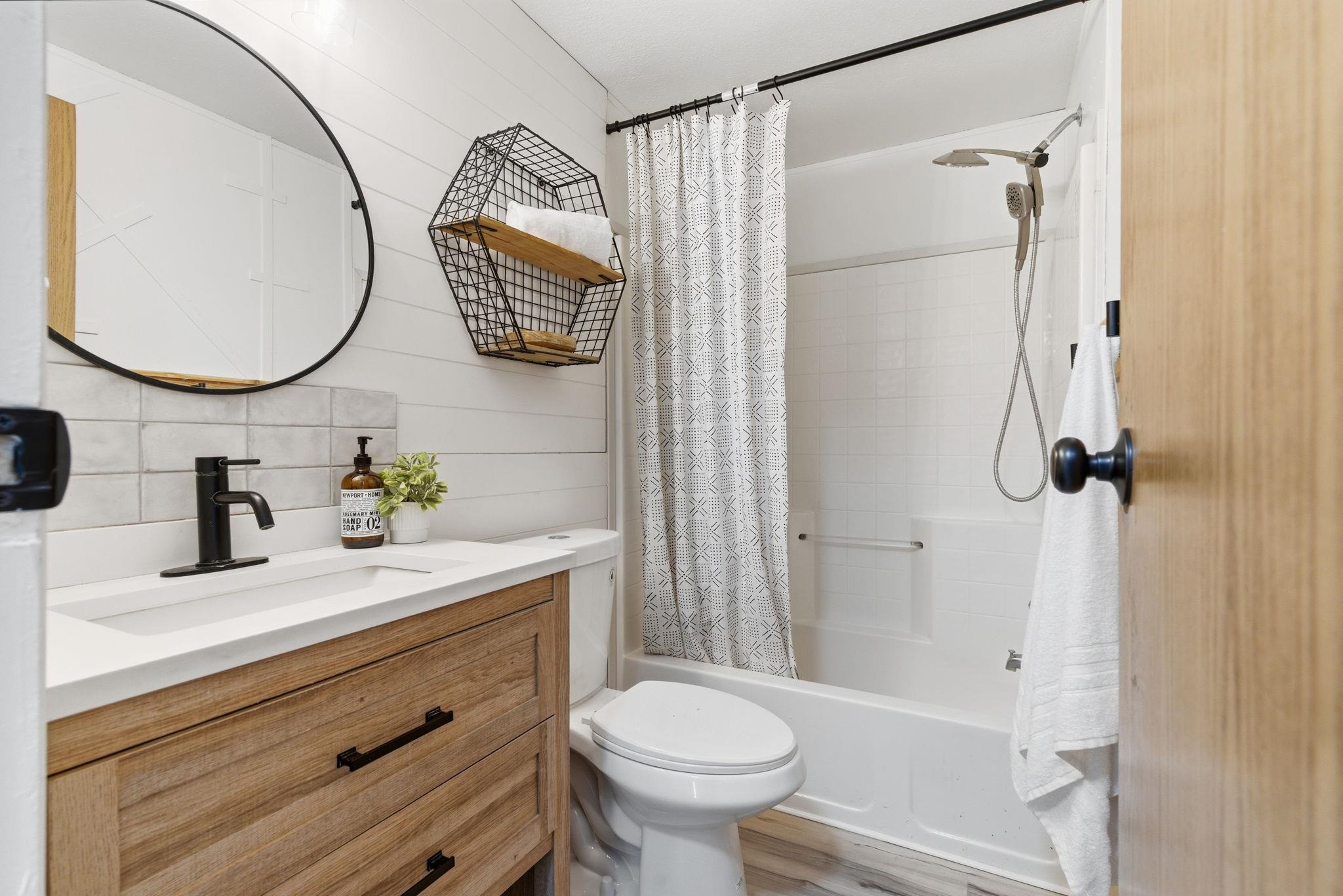 11705 North Wilson Street, Unit D28 Mead, WA 99021 - Photo 27 of 42