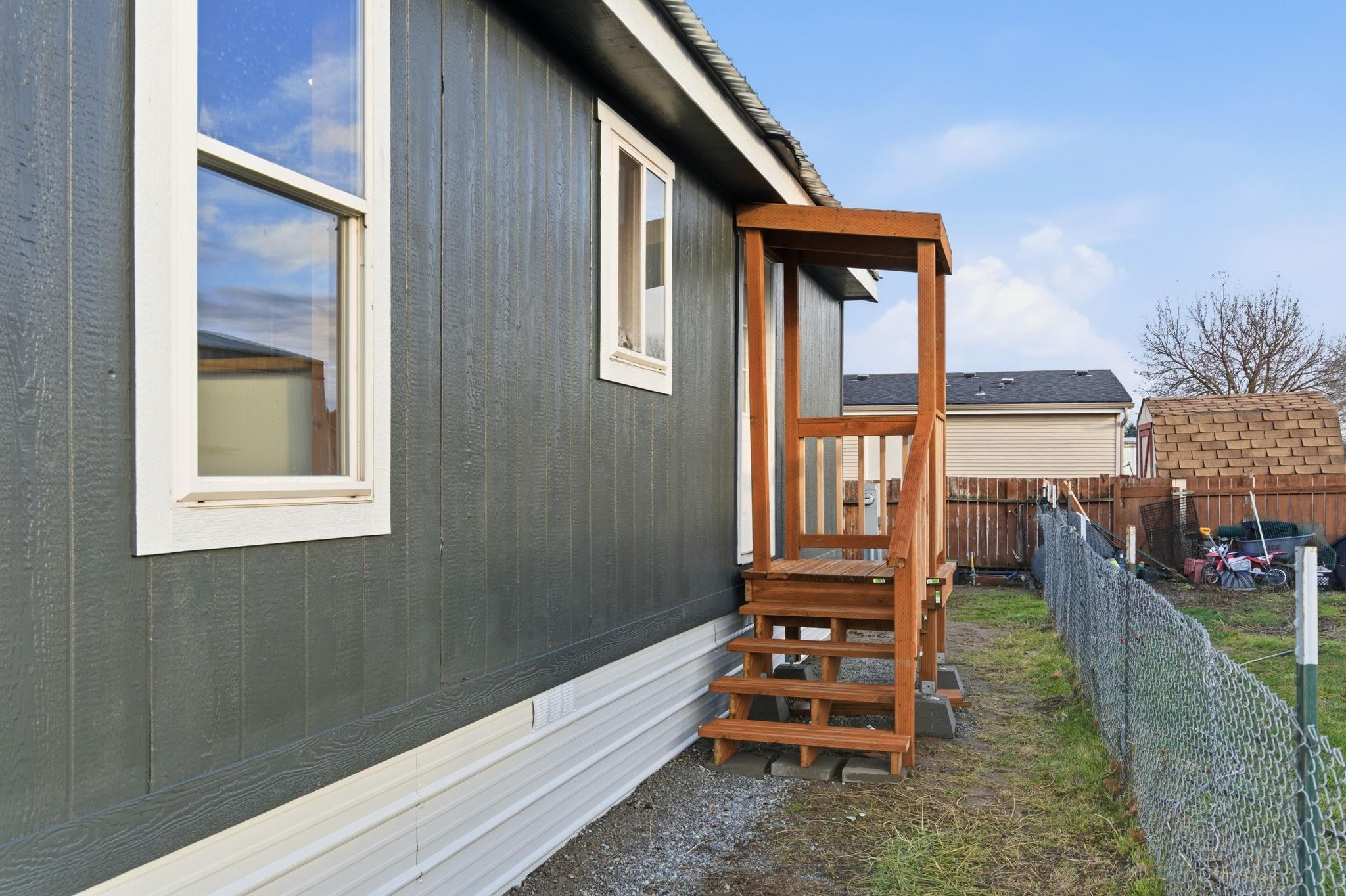 11705 North Wilson Street, Unit D28 Mead, WA 99021 - Photo 34 of 42