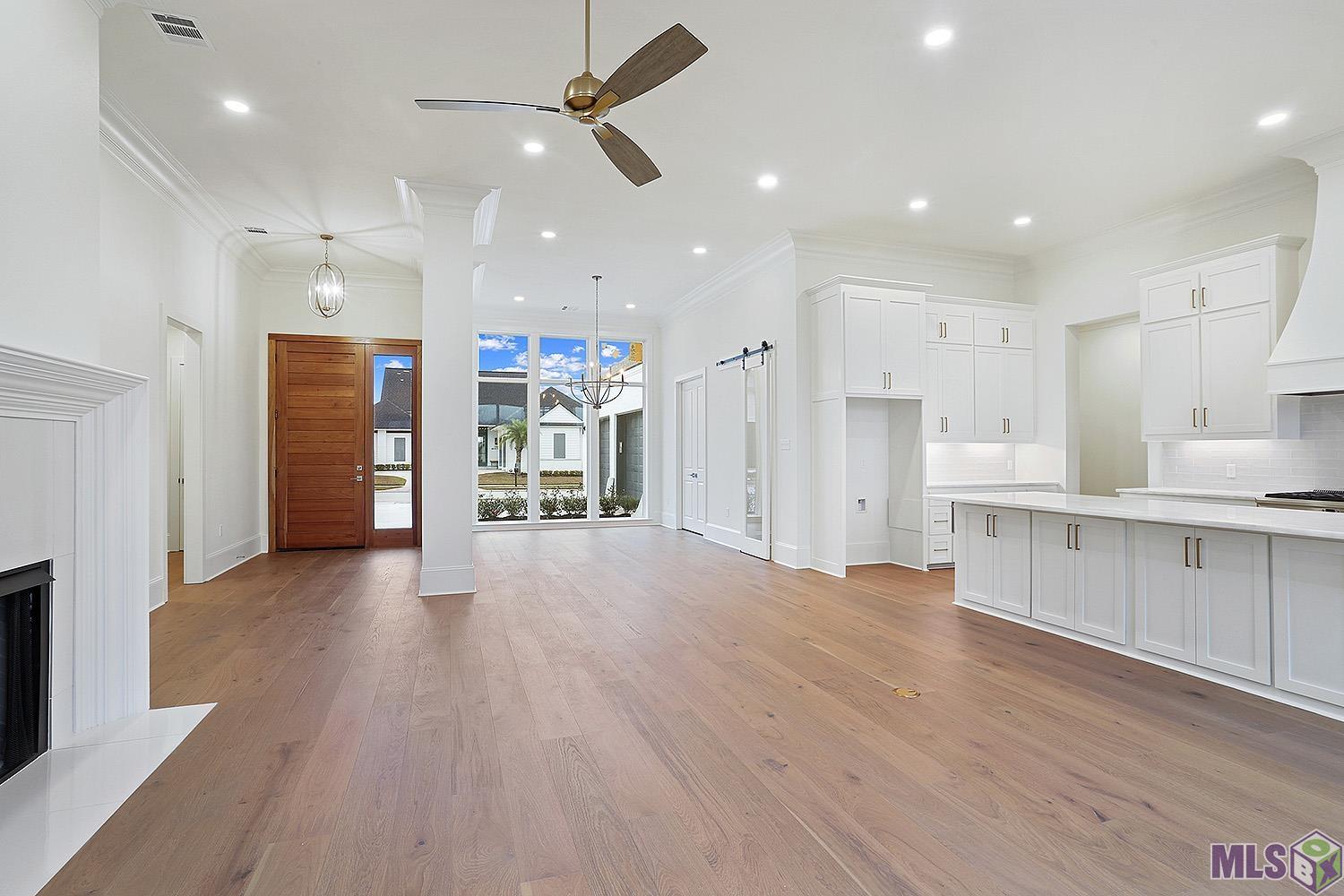 13645 Brook Point Drive Baton Rouge, LA 70810 - Photo 8 of 15 Gallery Image 8