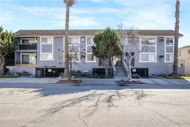 $2,700 | 240 West Verdugo Avenue, Burbank, CA 91502