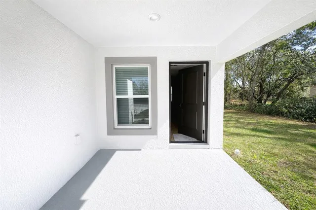 $2,100 | 2464 Fairview Road, Spring Hill, FL 34609