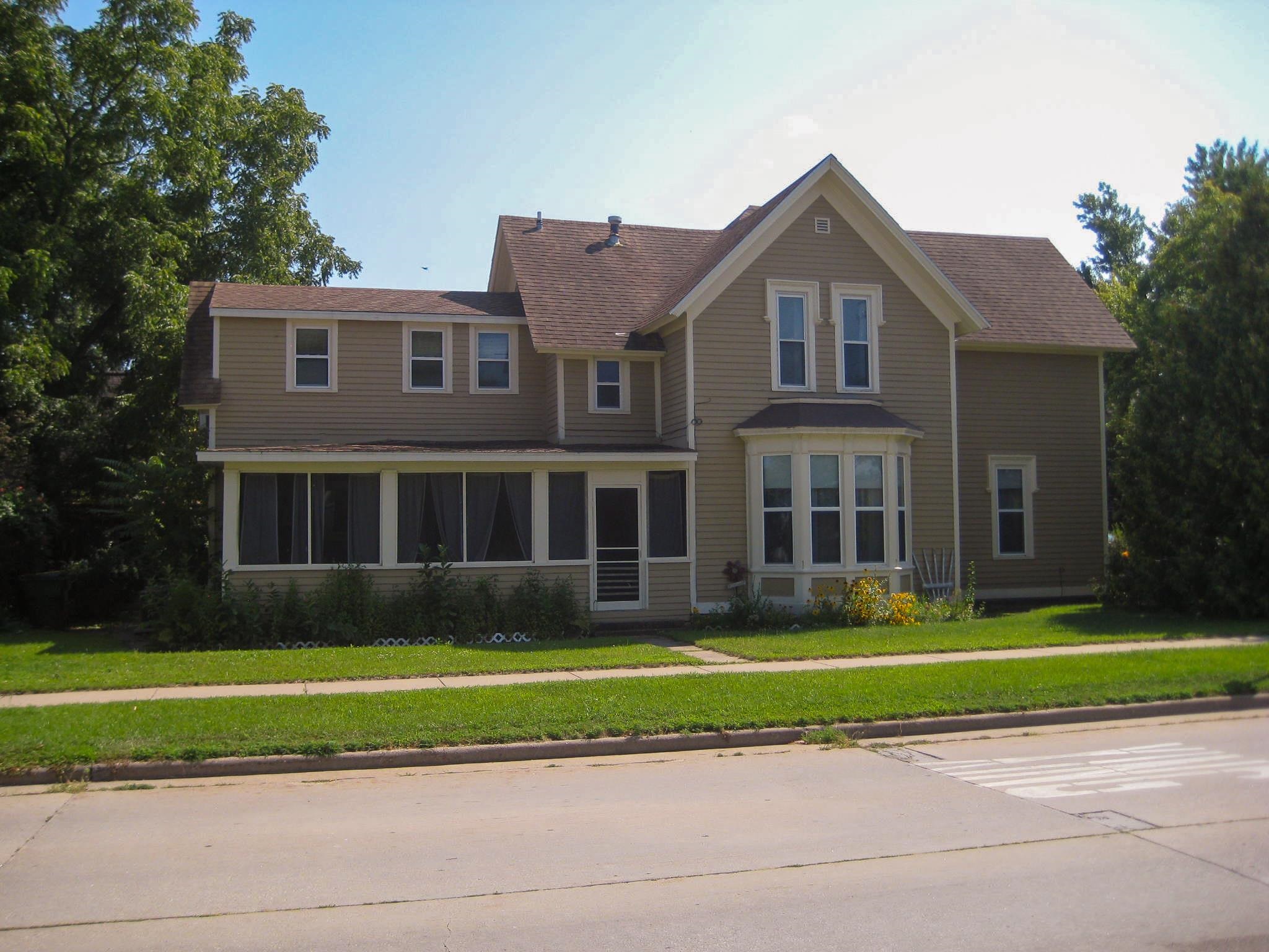 202 South Wacouta Avenue Prairie du Chien, WI 53821 - Photo 30 of 36