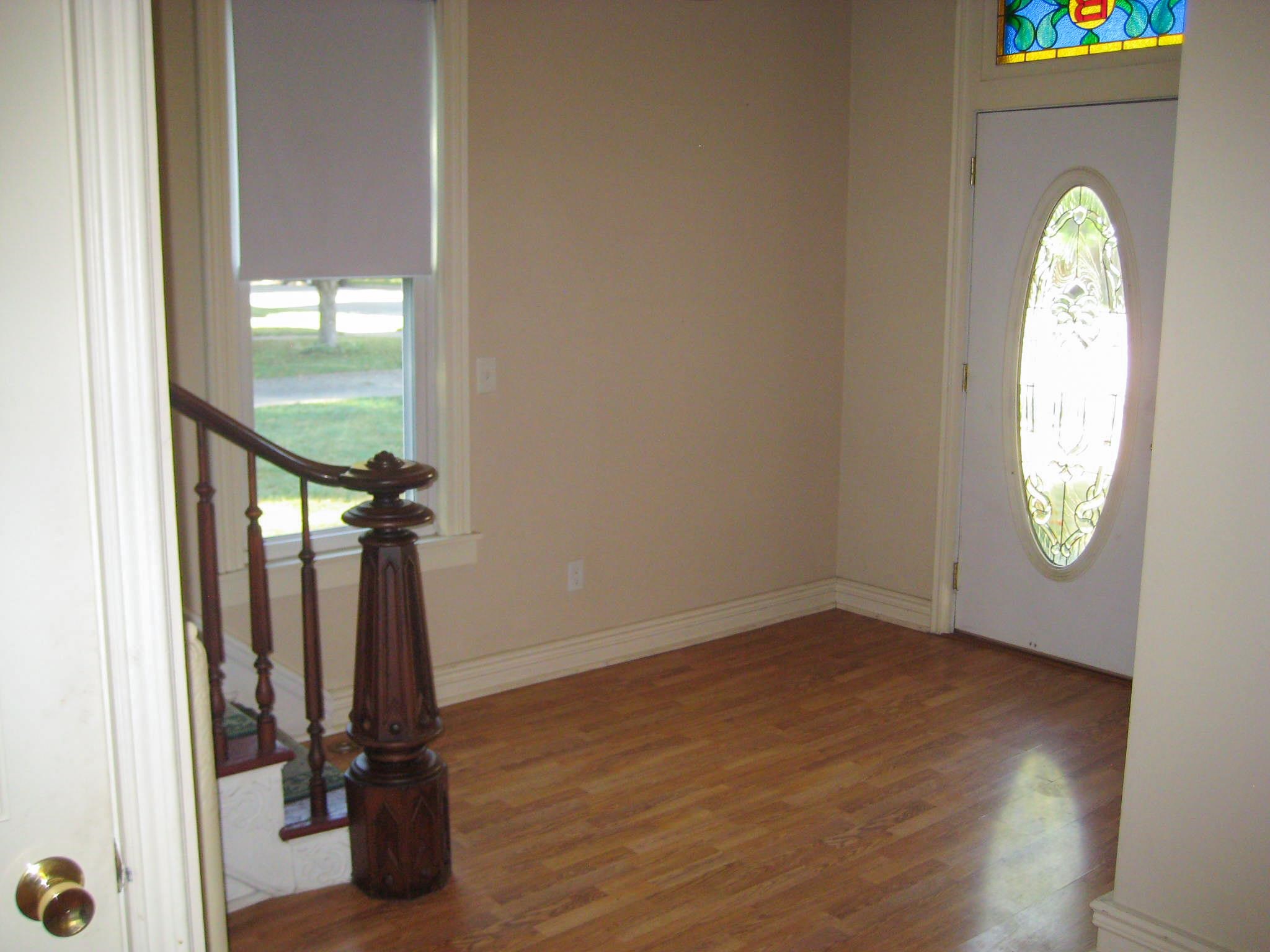 202 South Wacouta Avenue Prairie du Chien, WI 53821 - Photo 3 of 36